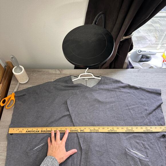 Lululemon After Asana Wrap Gray One Size - Picture 7 of 8